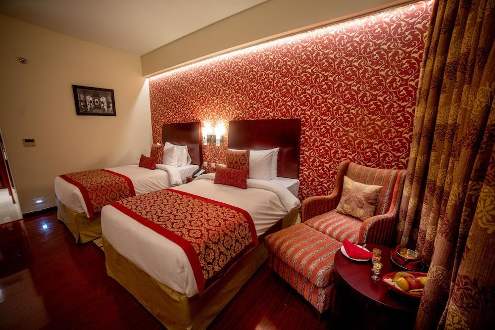 Ramada By Wyndham Jaipur Jaisinghpura Hotel Luaran gambar