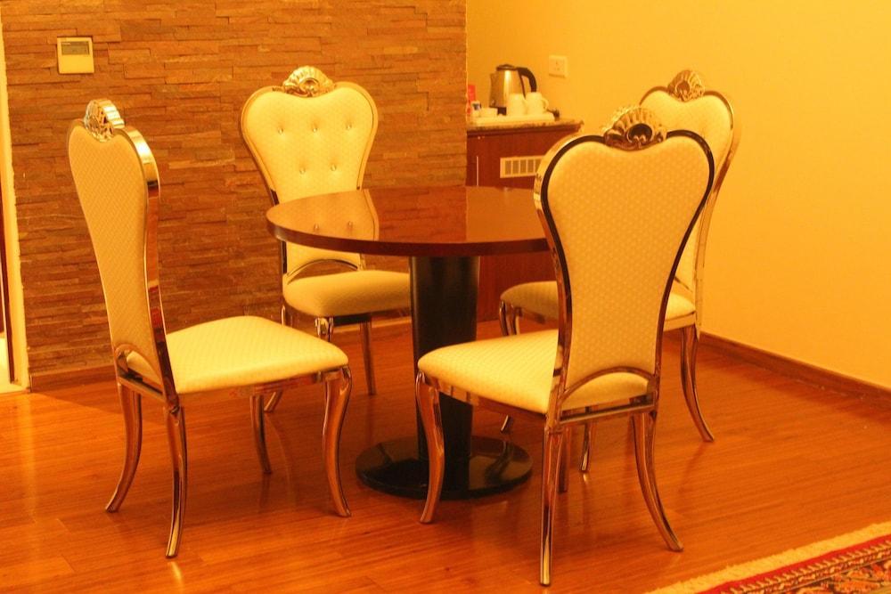 Ramada By Wyndham Jaipur Jaisinghpura Hotel Luaran gambar