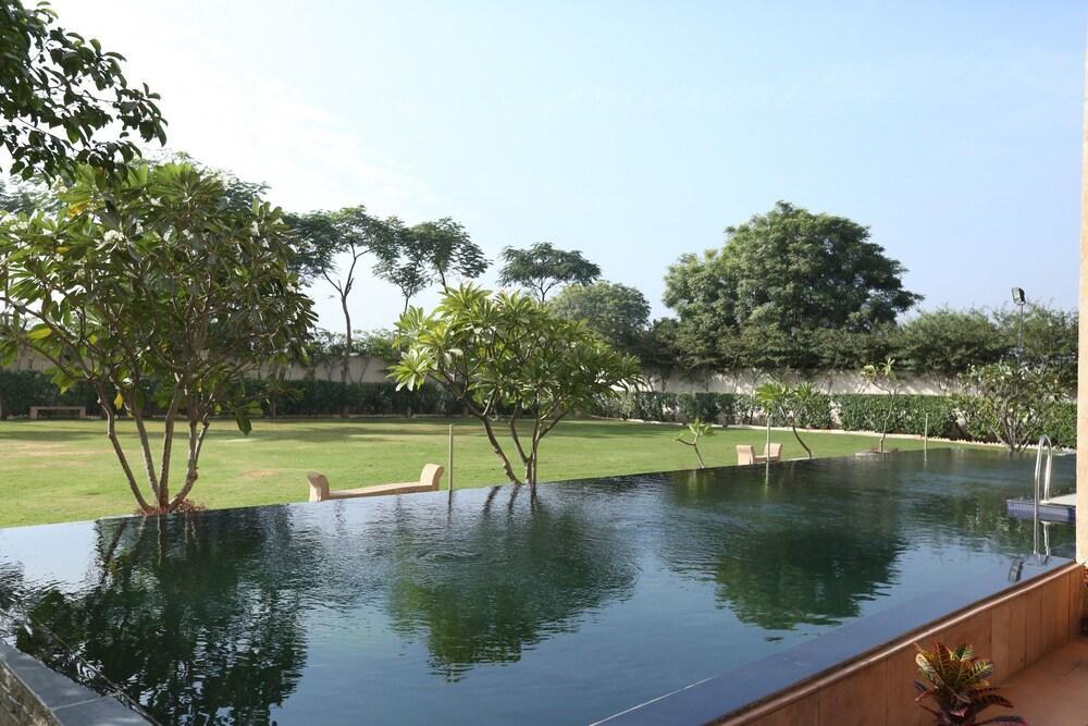 Ramada By Wyndham Jaipur Jaisinghpura Hotel Luaran gambar